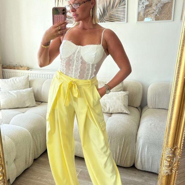 Pantalon jaune large