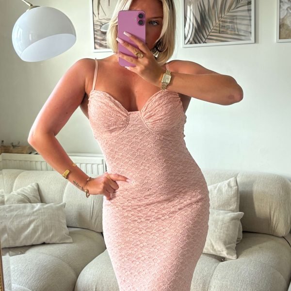 Robe en dentelle longue Rose pâle